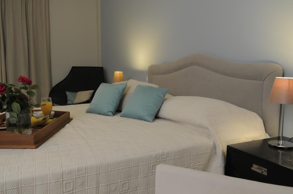 Athena Hotel Milopotamos  Kamer foto