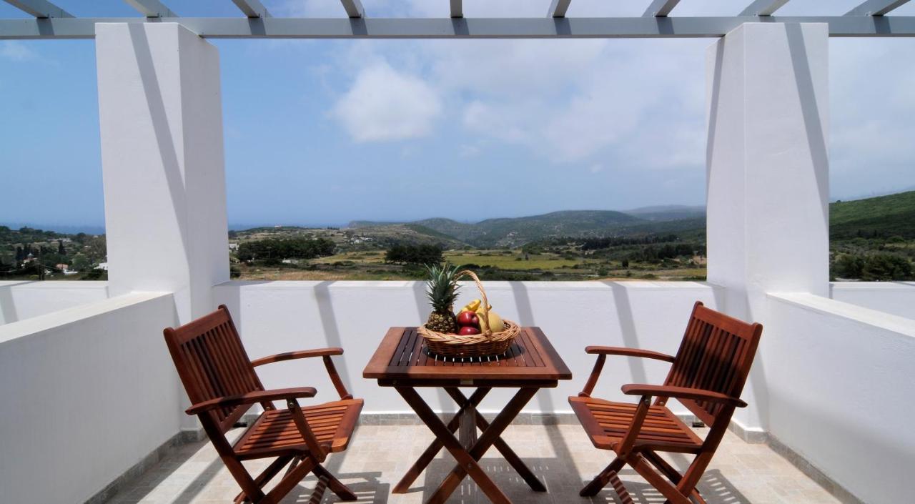 Athena Hotel Milopotamos  Buitenkant foto